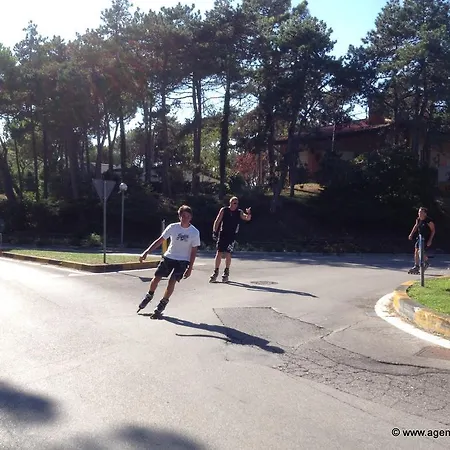 Lignano Pineta With Air Conditioning&washing Machine * リニャーノ・サッビアドーロ